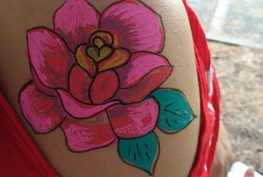 Animation soirée entreprise tatouage éphémère show