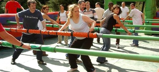 team building babyfoot humain