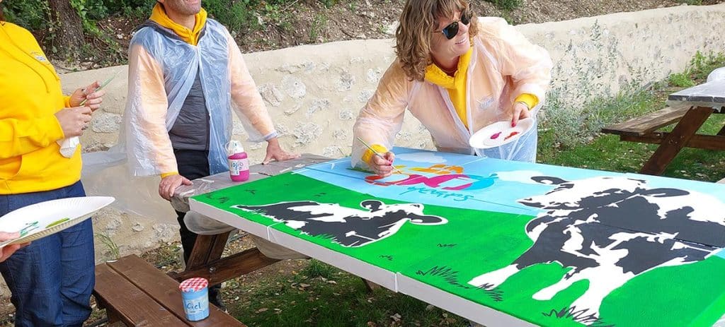 Comment le team building artistique stimule la créativité de vos équipes