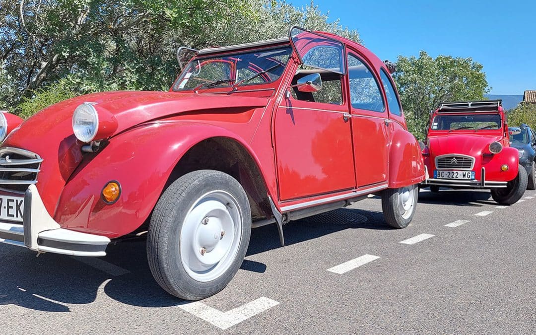 Renforcer l&rsquo;esprit d&rsquo;équipe avec un rallye 2CV en Provence