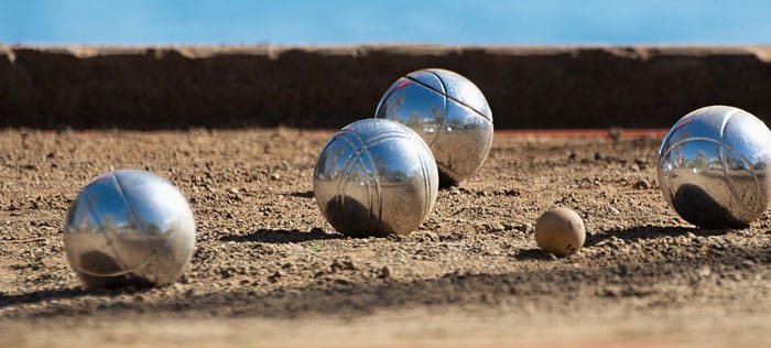 pétanque au Rocher des Doms